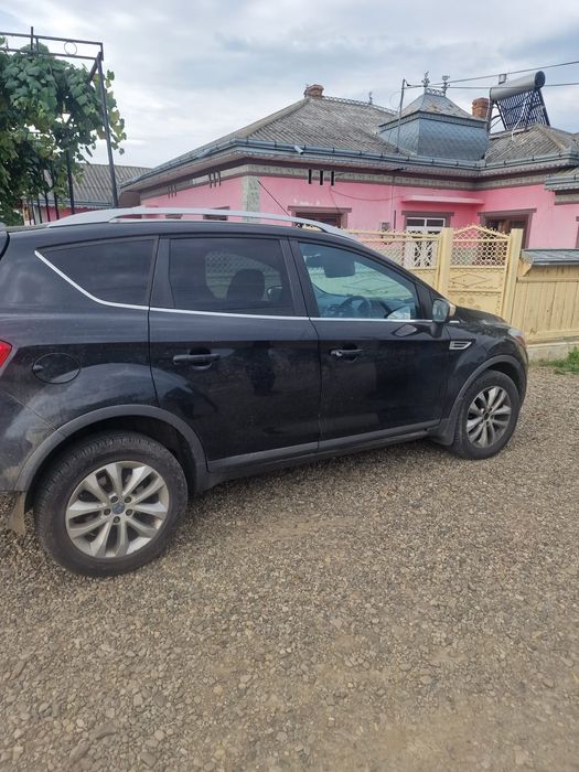 Dezmembrez ford kuga an 2009 motor 2.0d