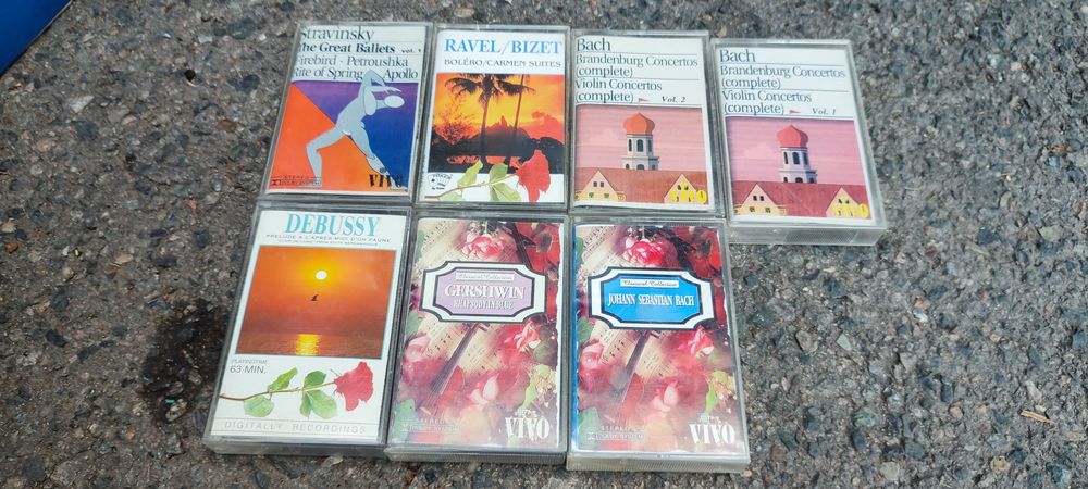 Casete audio muzica , religioase , cursuri management , audiobook