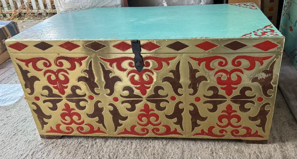 Сундуки для хозяйства