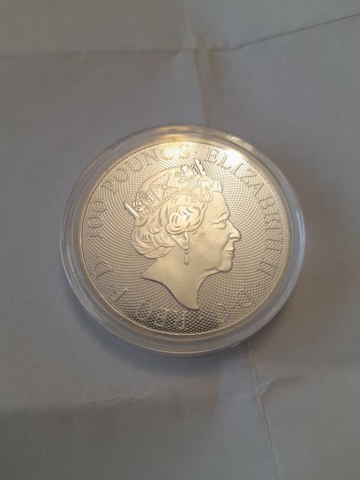 Монета с Кралицата-1