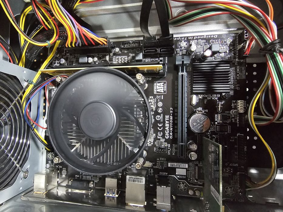 Системный блок 1151/ H110/ i5 7500/ 16gb/ 120ssd/ wifi