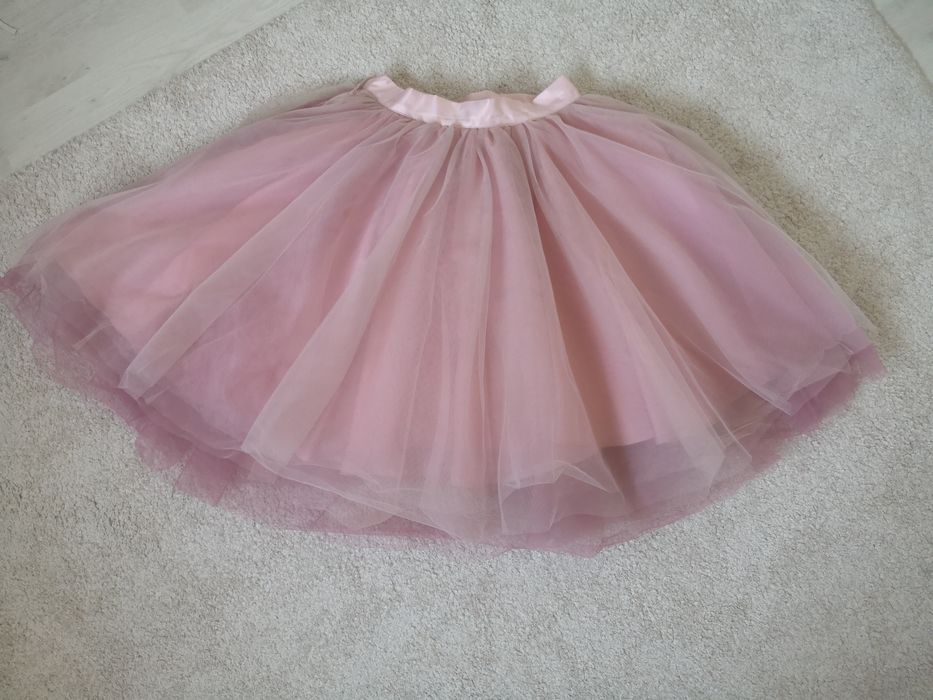 Fusta tulle dama marime 36/38