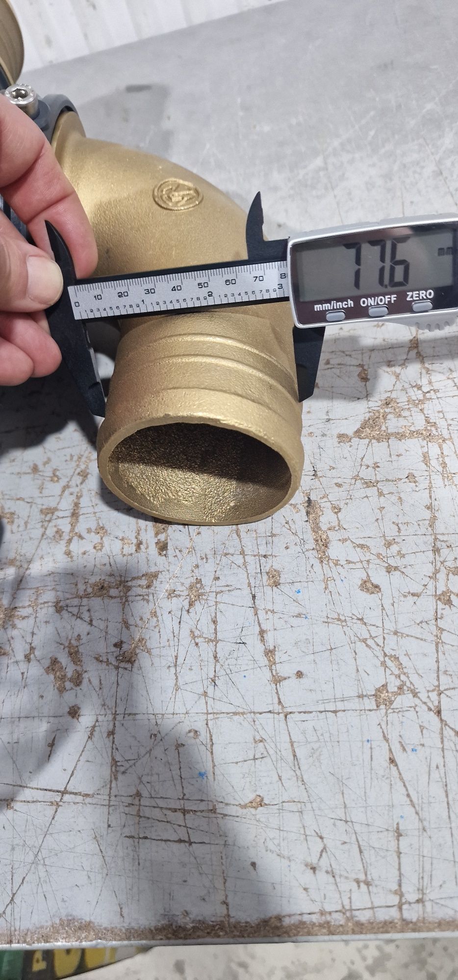 Separator preaplin sifon fi80 vidanja cu bila pret 990 lei se poate tr