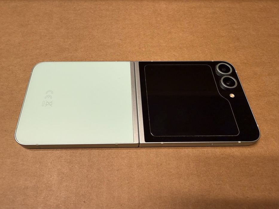 Samsung Z Flip 6 5g Ca Nou