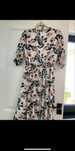 Rochie cu imprimeu floral !