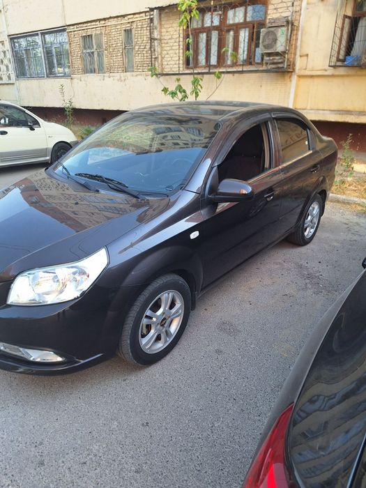 Nexia 3 avtomobili