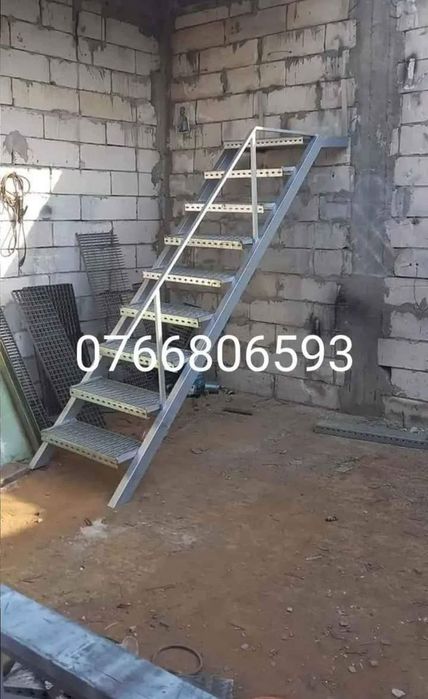 Vindem grătare zincată și orice ce se vede în poză