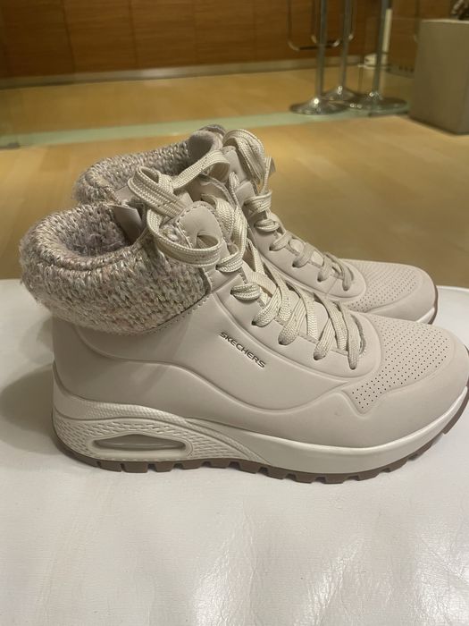 Ghete Skechers copii