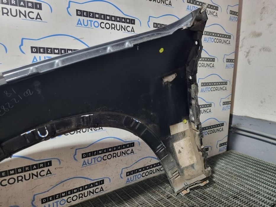 Aripa Dreapta Fata BMW X5 E70 Facelift 2010 - 2013 4 Usi Platingrau metallic A68/7 (1280)