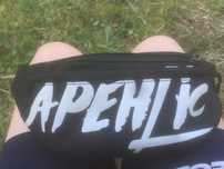 Продавам чантичка за кръст Apehlik