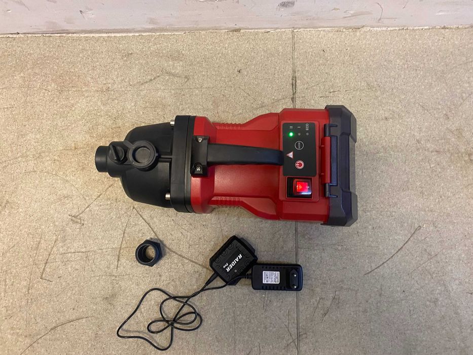 Шлайфмашина за стени и тавани 950W Ø180mm 2LED RD-DS09/ R20 Помпа 40V