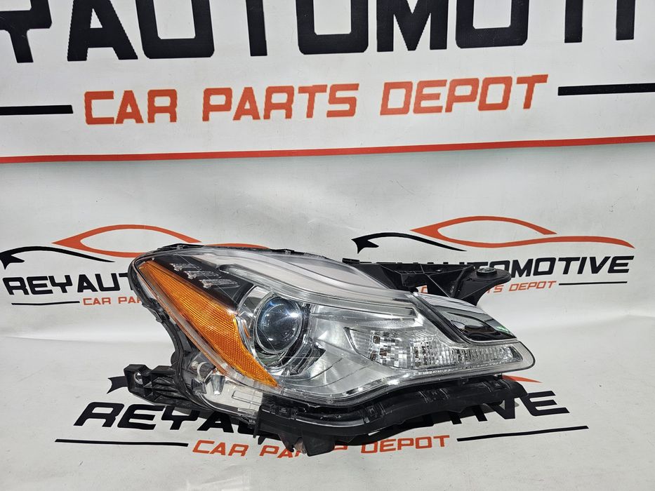 Far dreapta bixenon led Maserati Quattroporte dupa 2014