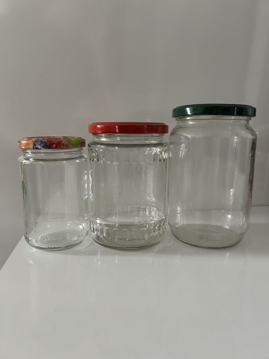 Буркани с капачки