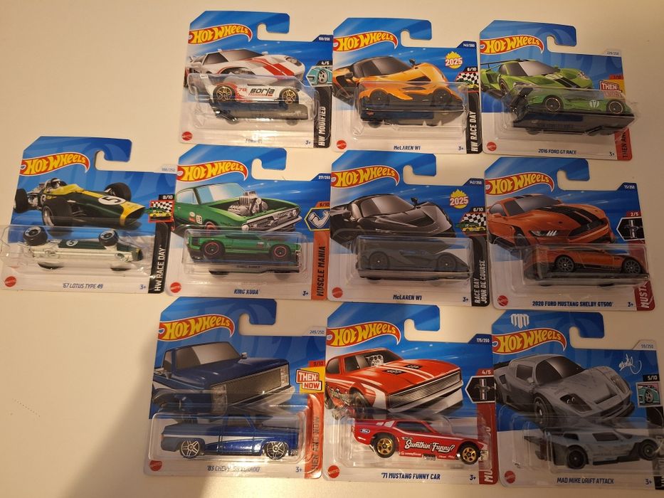 Lot 40 machete Hot Wheels