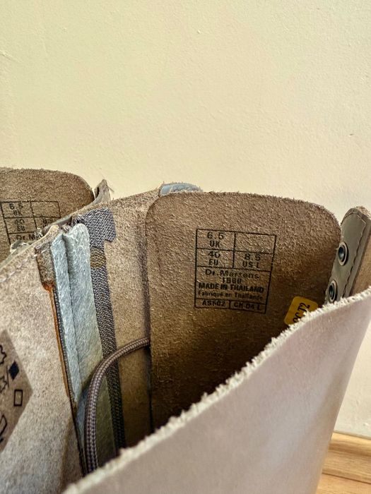 Оригинални Dr. Martens 1B60 Pisa Leather Knee-High Boots.