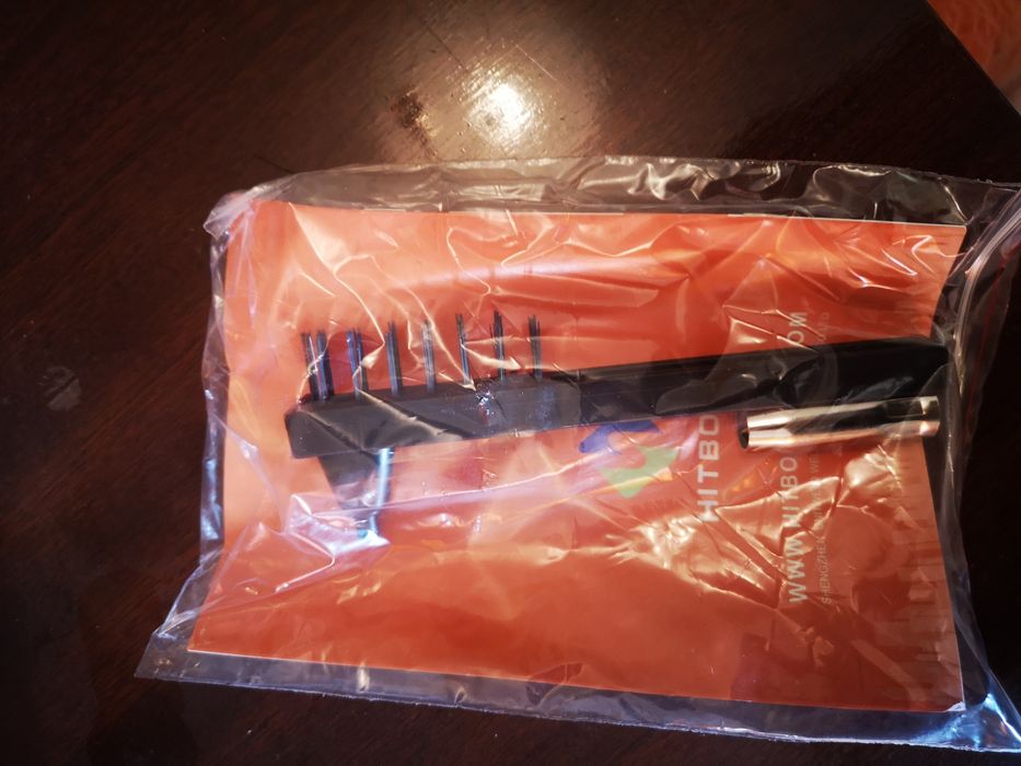 Заварачен апарат HBM1200