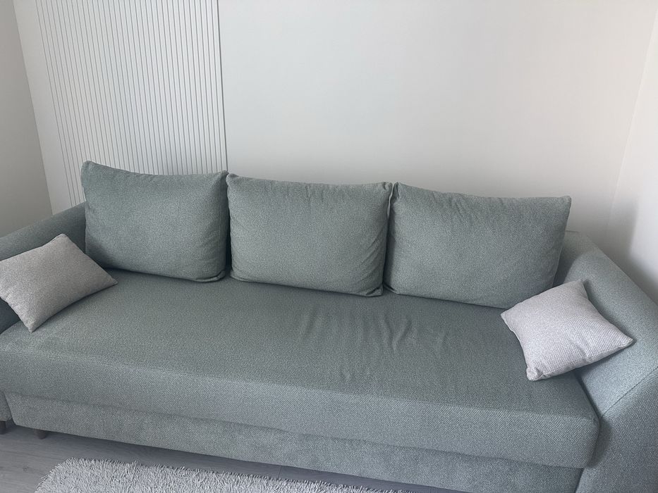 Продам диван , 250