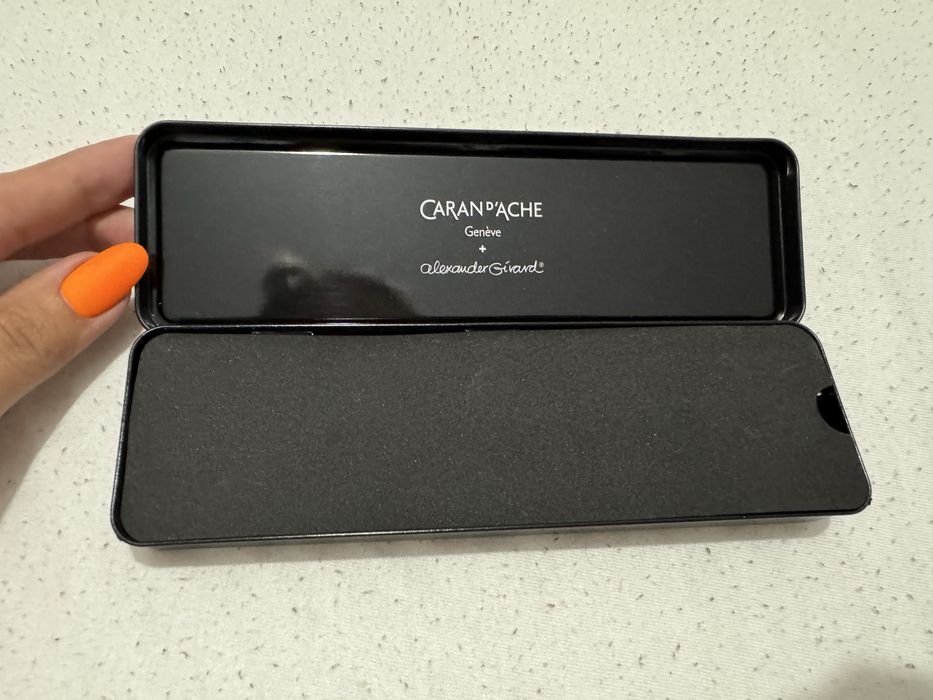 Pix Caran D’Ache 849 Alexander Girard