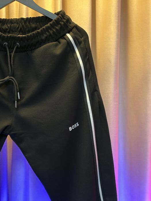 Trening Boss cu gluga