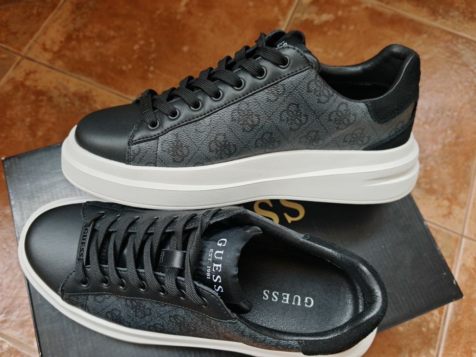 Adidași Guess nr41