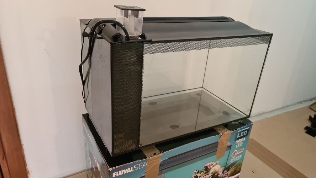 Acvariu marin de 52 litri