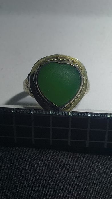 Inel argint cu inima din jad și bufniță gravata