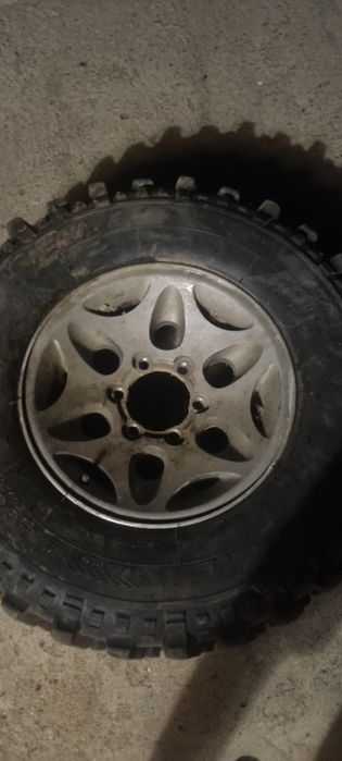 Roti offroad cu tot cu jante 16