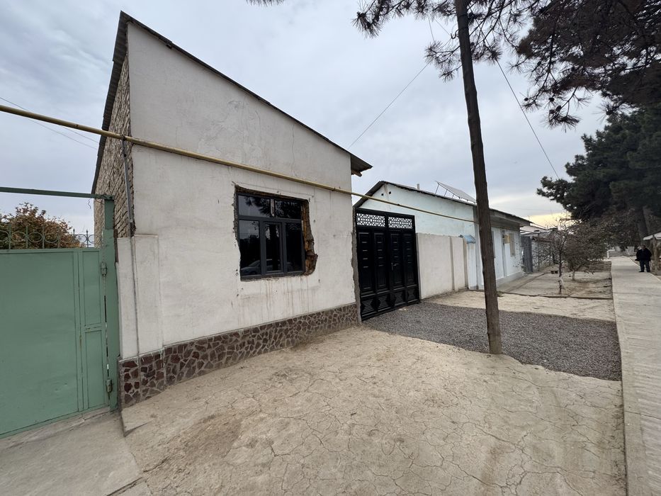 Йўл юзида УЙ (Ер) СОТИЛАДИ. Бизнес ва хонадон учун