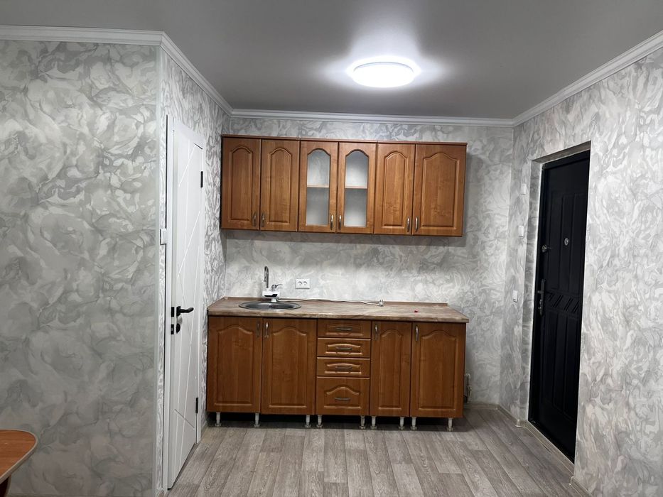 Комната в общежитии 19 кв.м р-н Колх Рынка