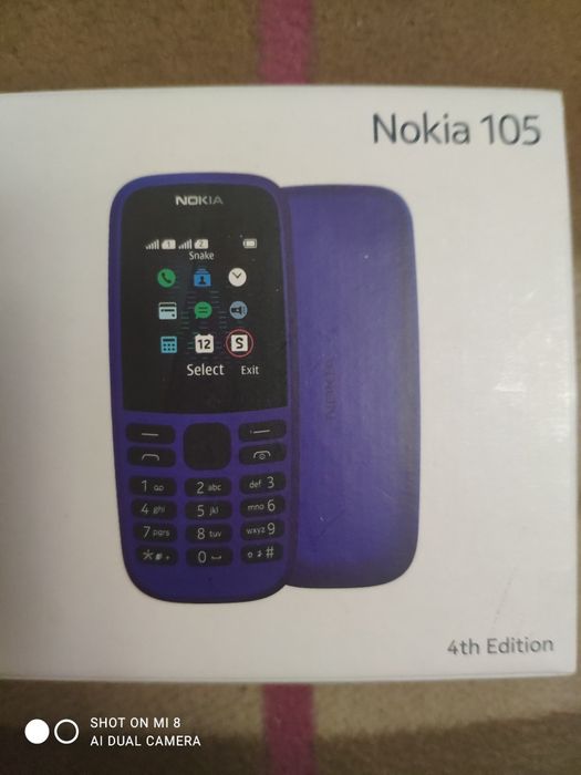 Мобильный телефон