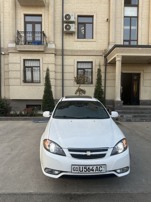 Жентра jentra 2019 йил 3 позитса автомат 105000 км юрган холати идеал