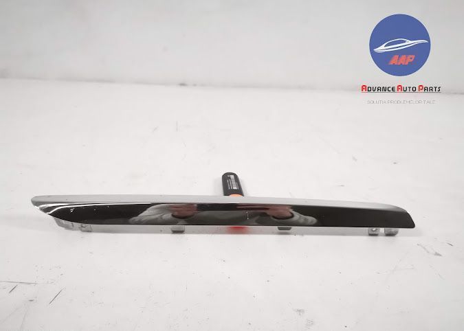 Ornament Cromat Crom Dreapta Grila Centrala Coupe Mercedes-Benz  S-Cla