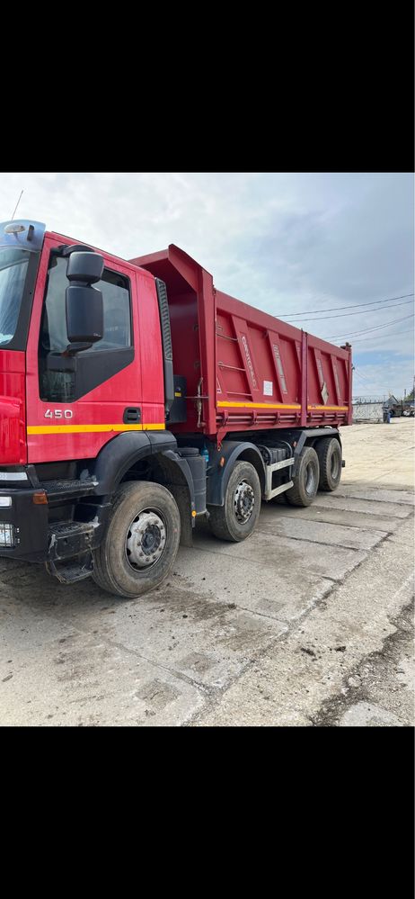 Basculanta Iveco  8x4