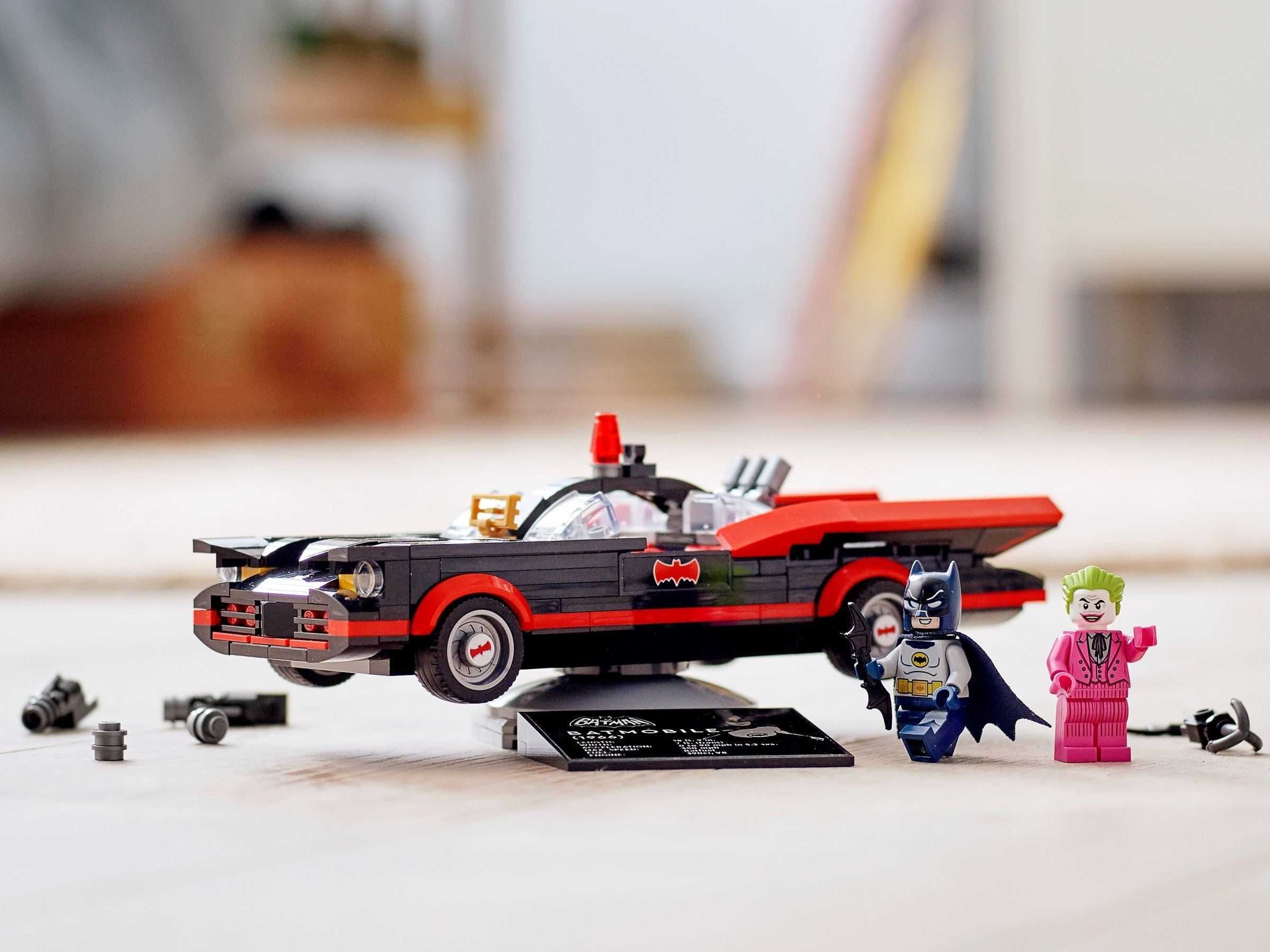 LEGO BATMAN 76188 : Classic TV Series Batmobile -NOU sigilat