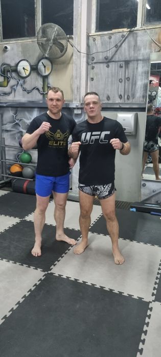 Antrenamente Private  Muay thai ,kickboxing ,Autoaparare