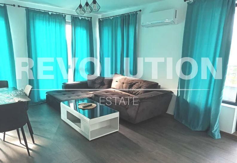 Тристаен апартамент в района на Аспарухово!