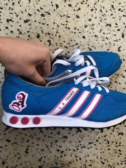 Маратонки adidas унисекс