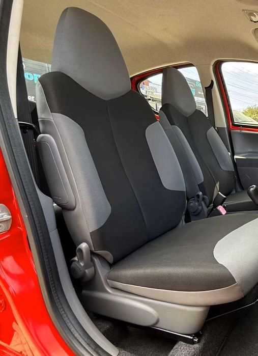 Peugeot 107 cutie automata identic cu  Toyota Aygo