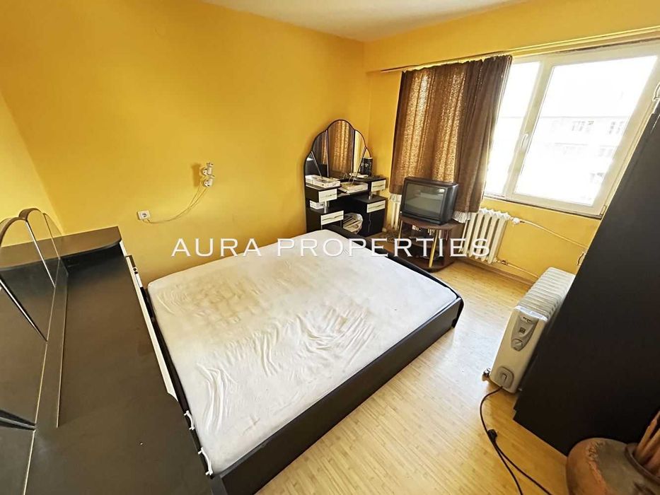 Продава се Двустаен апартамент в Разград, Житница - 68 кв.м за 975 €/кв.м - Снимка #3