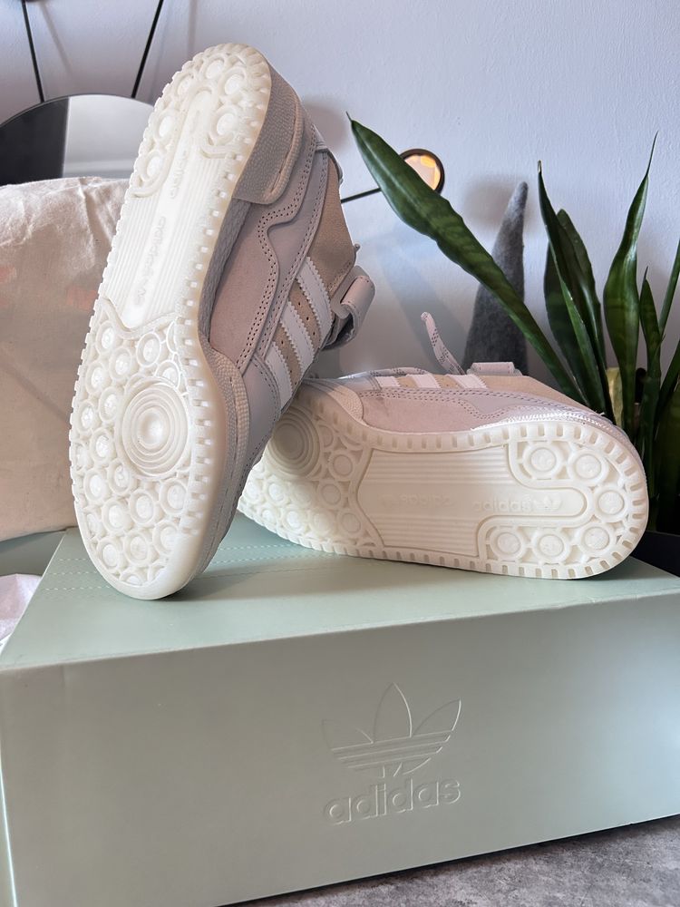 Промоция Adidas Ivy Park 37 - 23,5 см