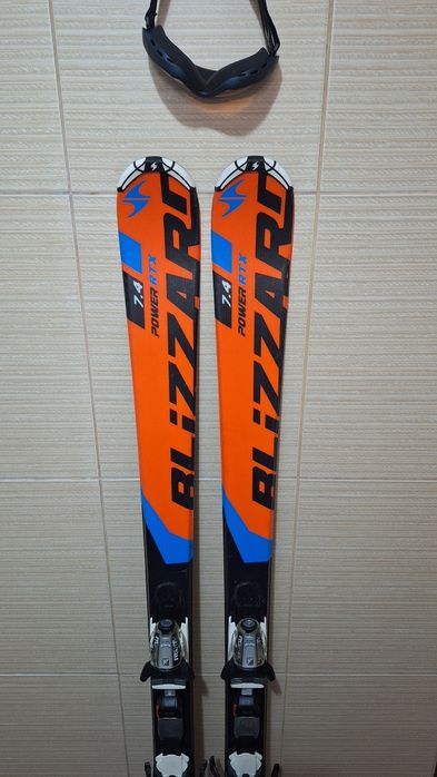 Schiuri 160cm Blizzard rtx -clapari ski/set