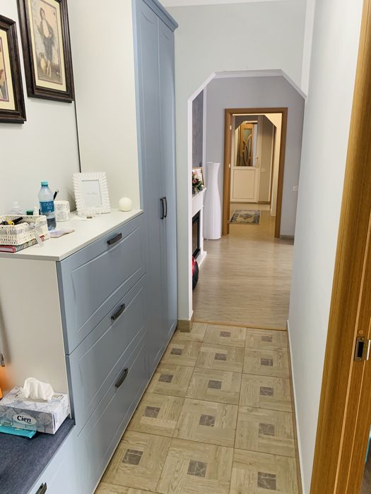 Vand apartament 3 camere