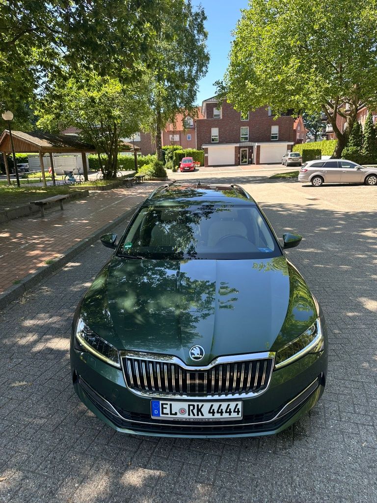 Skoda  Superb 2020