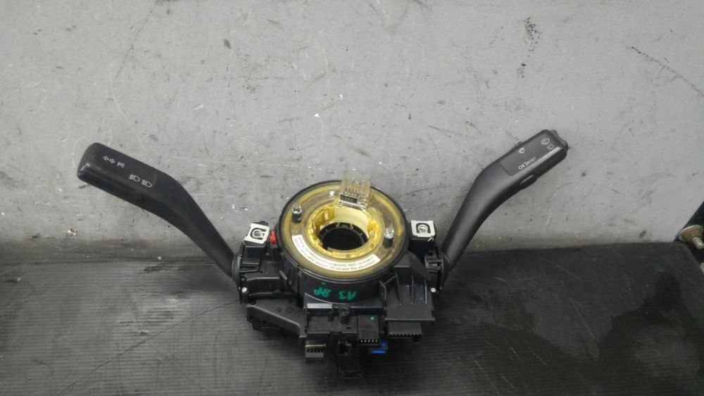Bloc manete semnalizare stergator cu spirala volan audi a3 8p 1k0953513 1k0959653c 1k0953519a