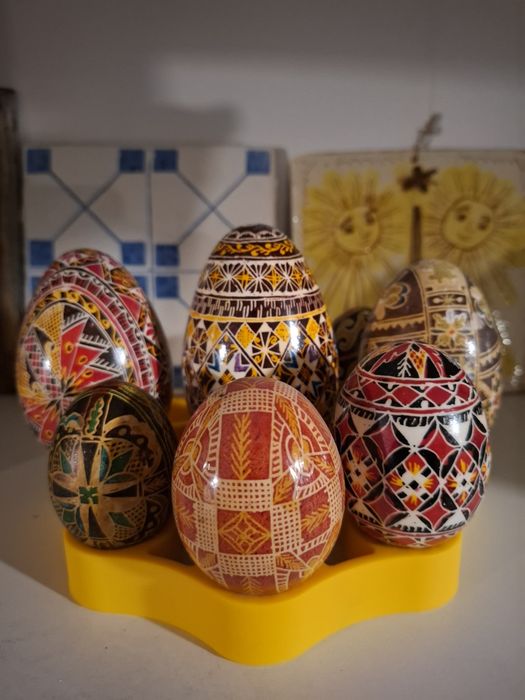 Oua pictate de Paste hutule si bucovina