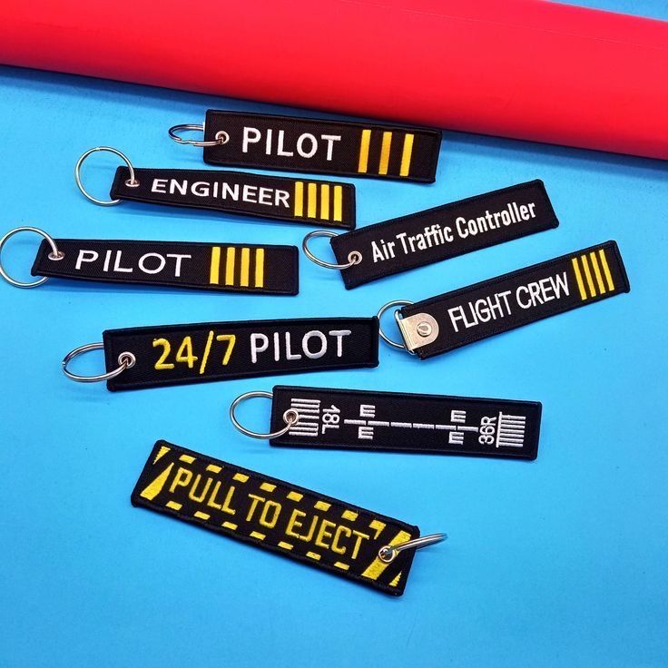Брелок ремувка «remove before flight» “pilot” “boeing” “airbus”