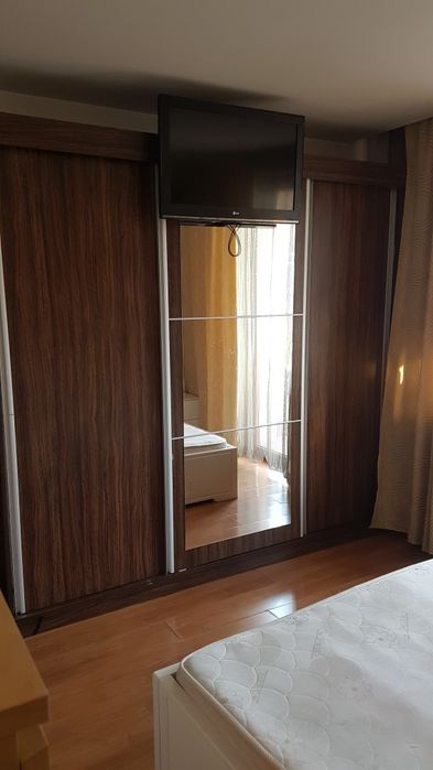 Ultracentral apartament 2 camere de închiriat