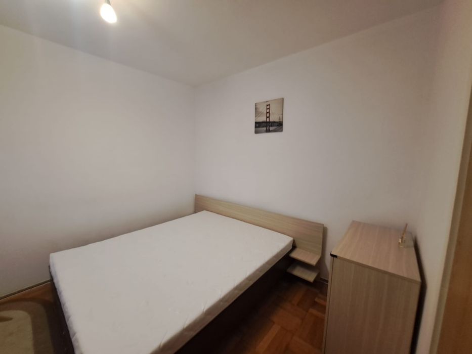 Proprietar  Ap 2 cam + parcare zona Park Lake,  Intr. Reconstrucției