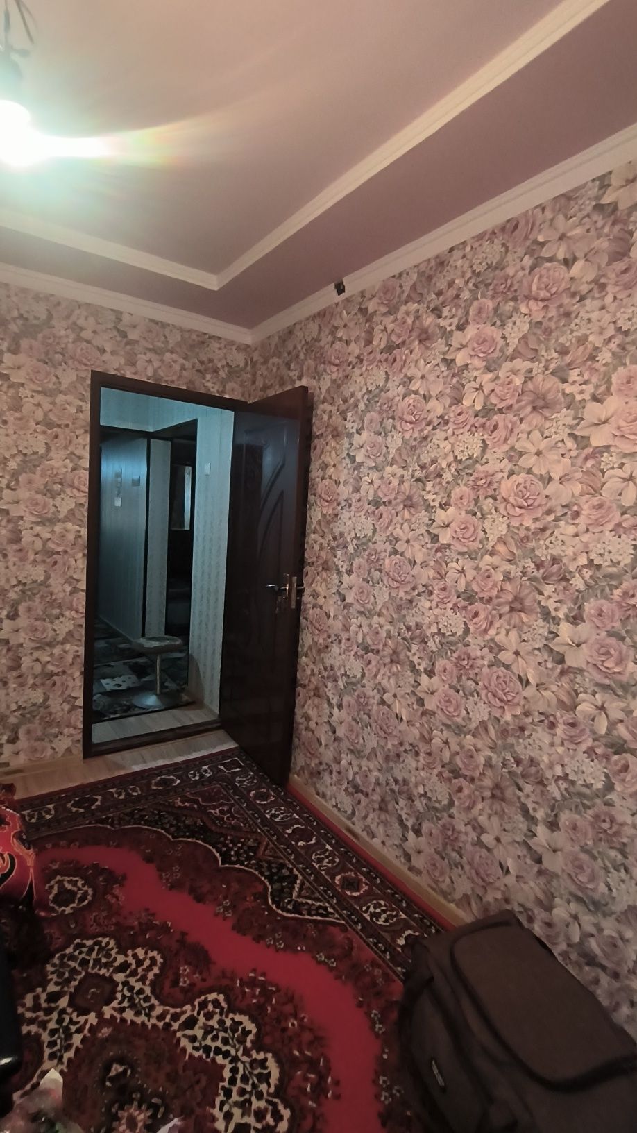 Продаётся 3 комн квартира