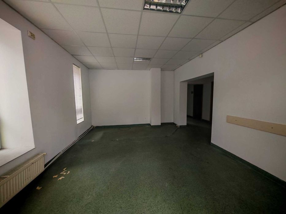 Inchiriez Spatiu Comercial Targu Frumos